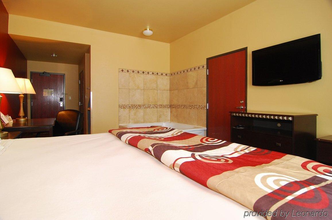 Quality Inn & Suites Buda Værelse billede