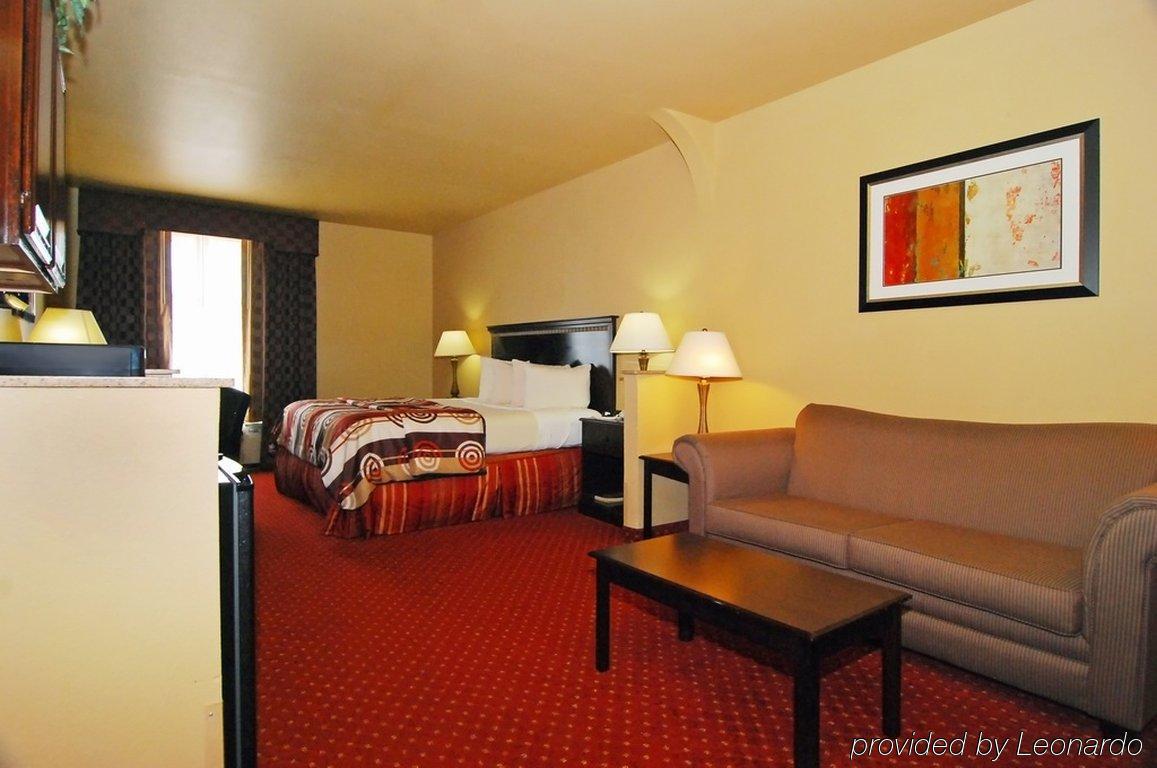 Quality Inn & Suites Buda Værelse billede