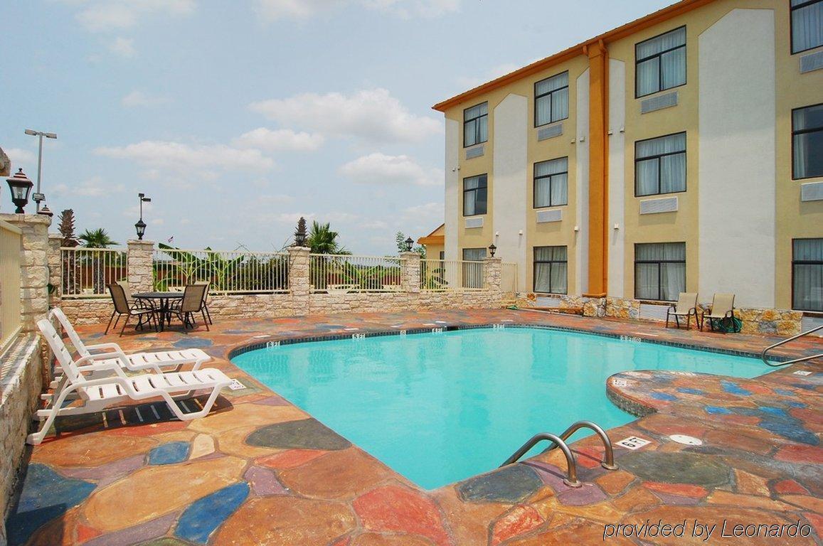 Quality Inn & Suites Buda Faciliteter billede