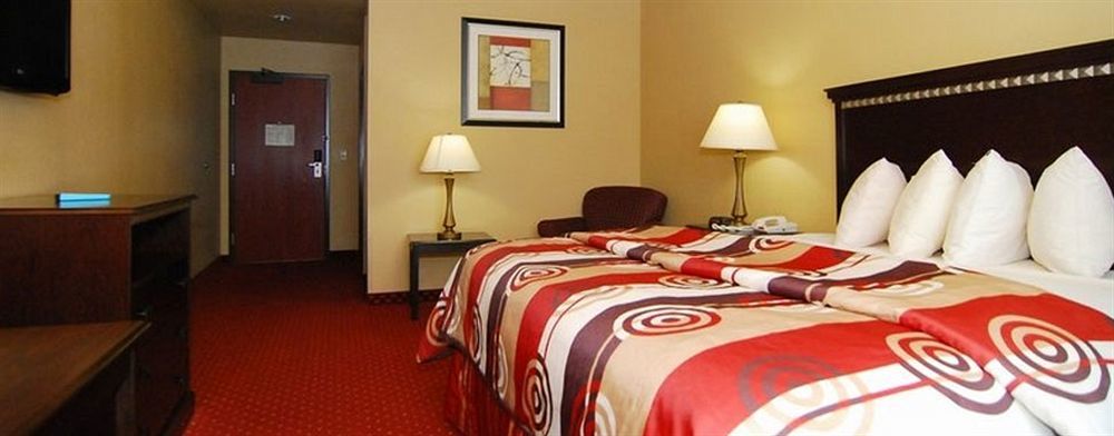 Quality Inn & Suites Buda Eksteriør billede