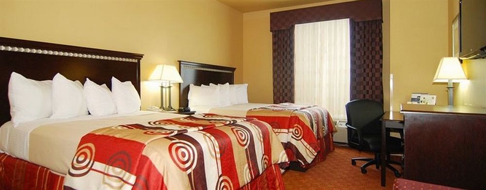 Quality Inn & Suites Buda Eksteriør billede
